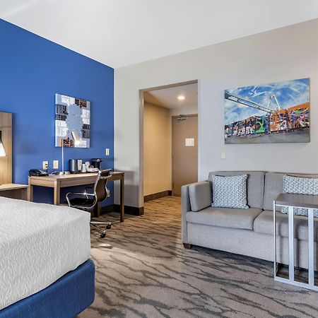 Best Western Plus Castlerock Inn & Suites Bentonville Exteriör bild